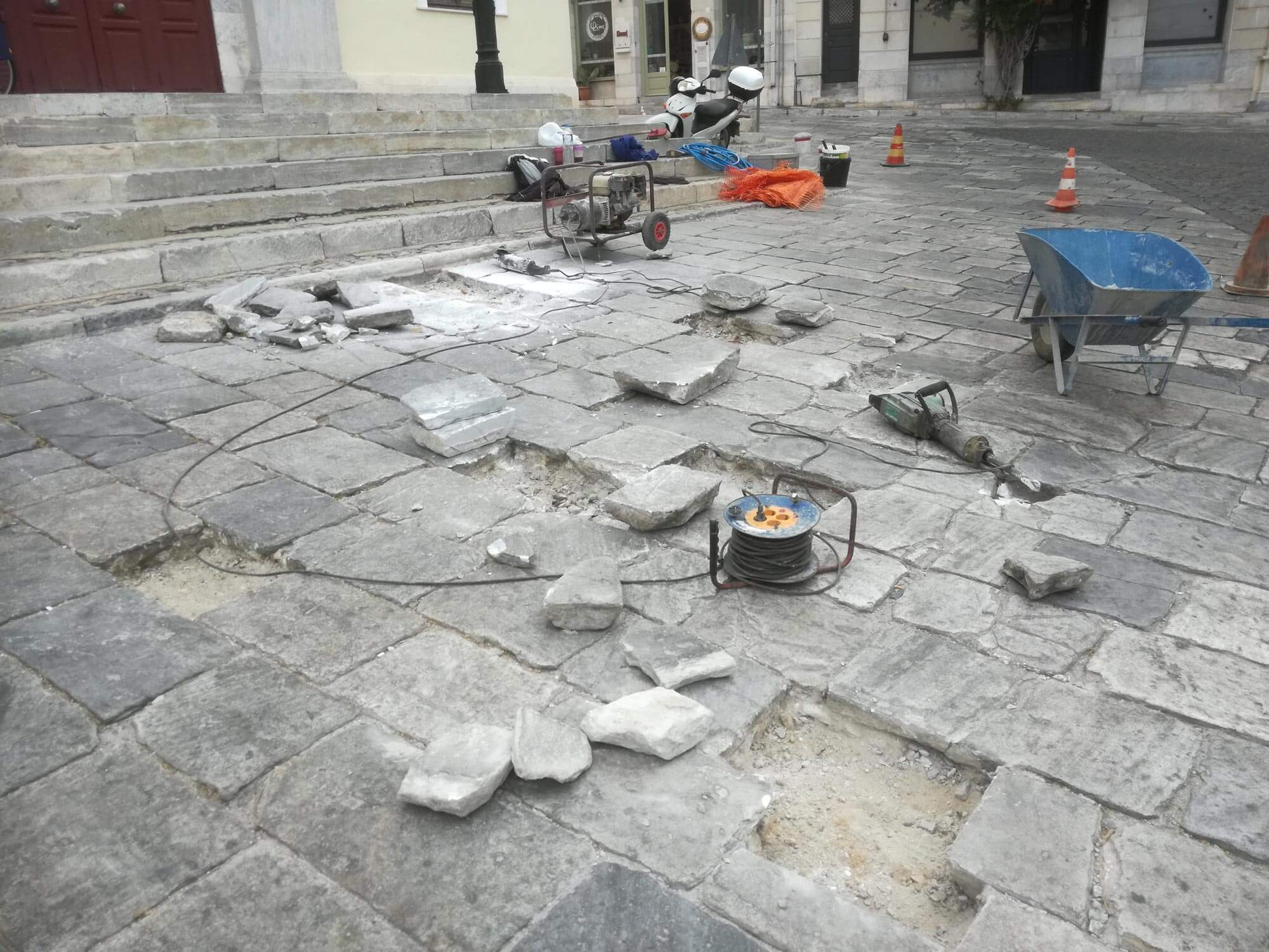 Πλακοστρώσεις Ερμούπολη